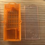 Bienenköniginnen Zusetz und Versandkäfig